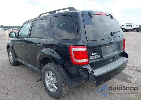 2010 Ford Escape Xlt из США, поврежденный, VIN 1FMCU0DG5AKB79954